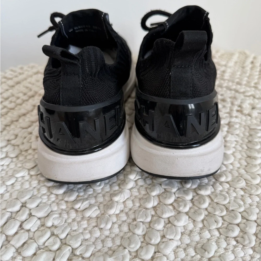 Authentic CHANEL Black ribbed knit lace up sneakers 38 1/2 - Picture 6 of 16